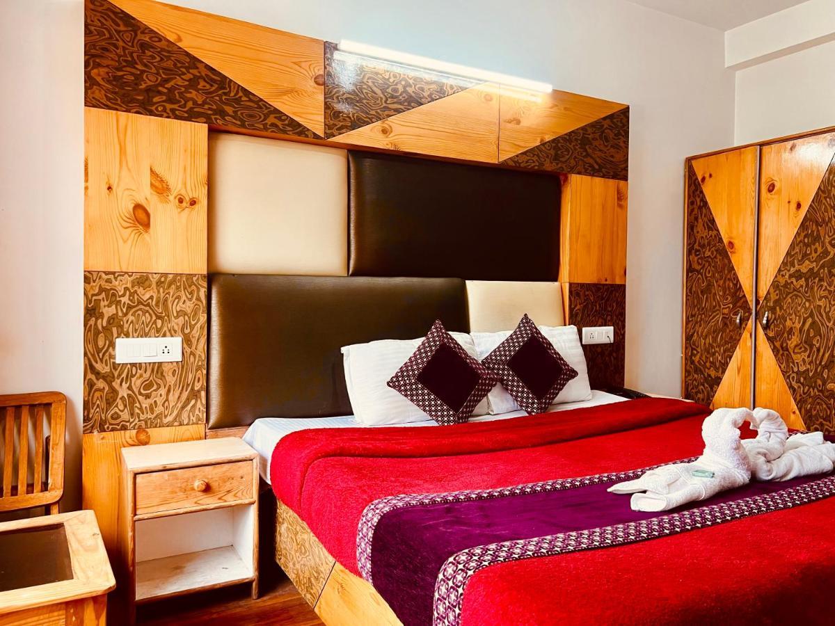 Wooib Hotels Manāli Extérieur photo